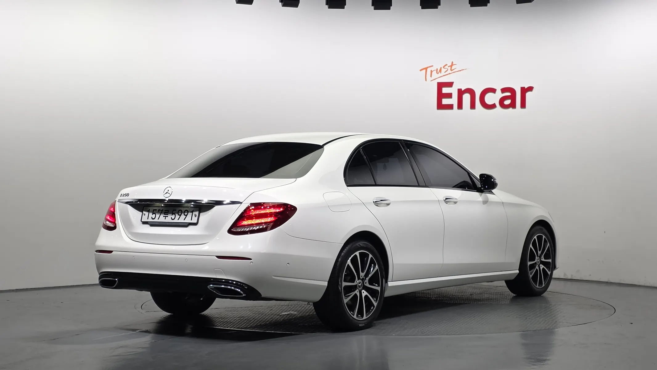 Mercedes-Benz E-Class W213 E250 2020 2/21