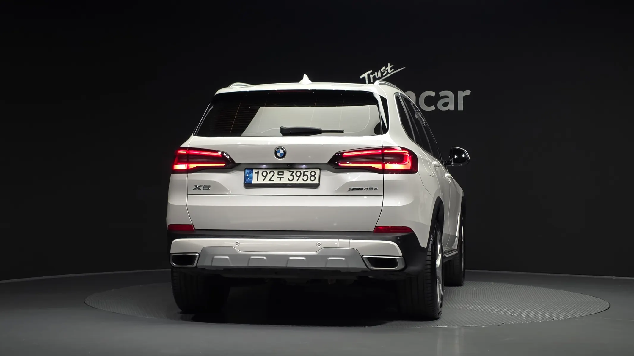 BMW X5 (G05) xDrive 45e xLine 2021 3/33