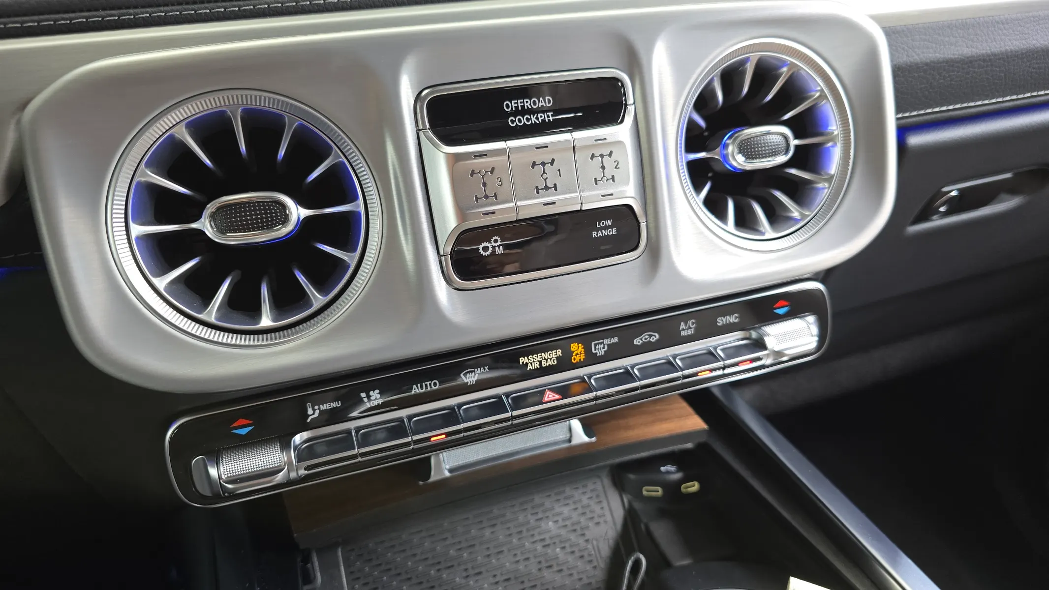Mercedes-Benz G-Class W465 G450d 2026 30/31