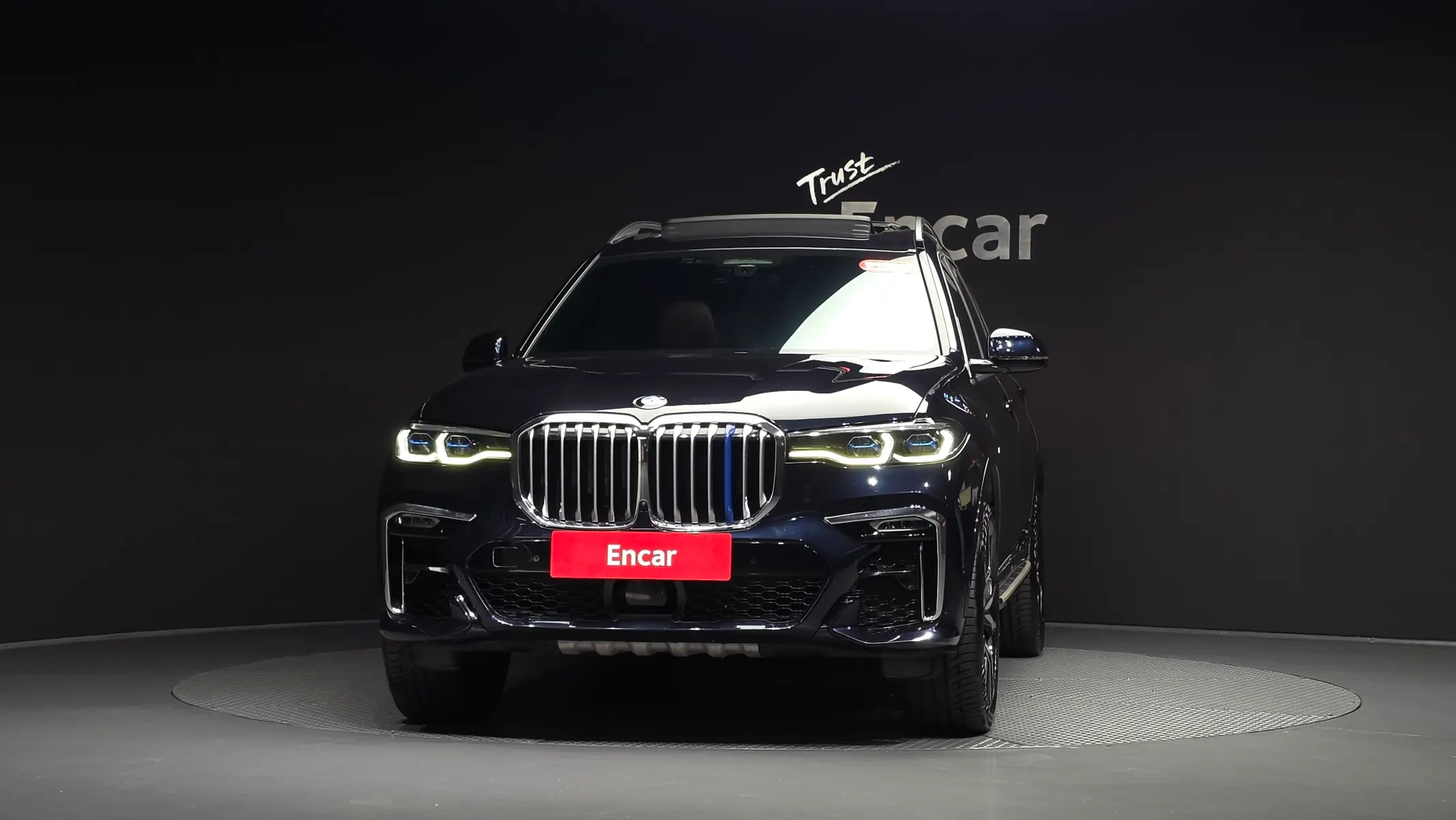 BMW X7 (G07) xDrive 40d M 6 2021 2/32