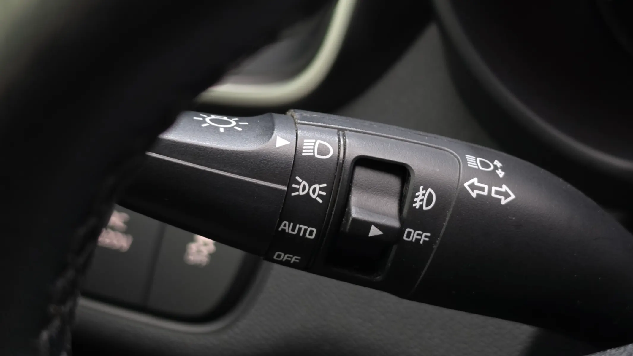 Kia Sorento 2.0 2WD 2016 33/34