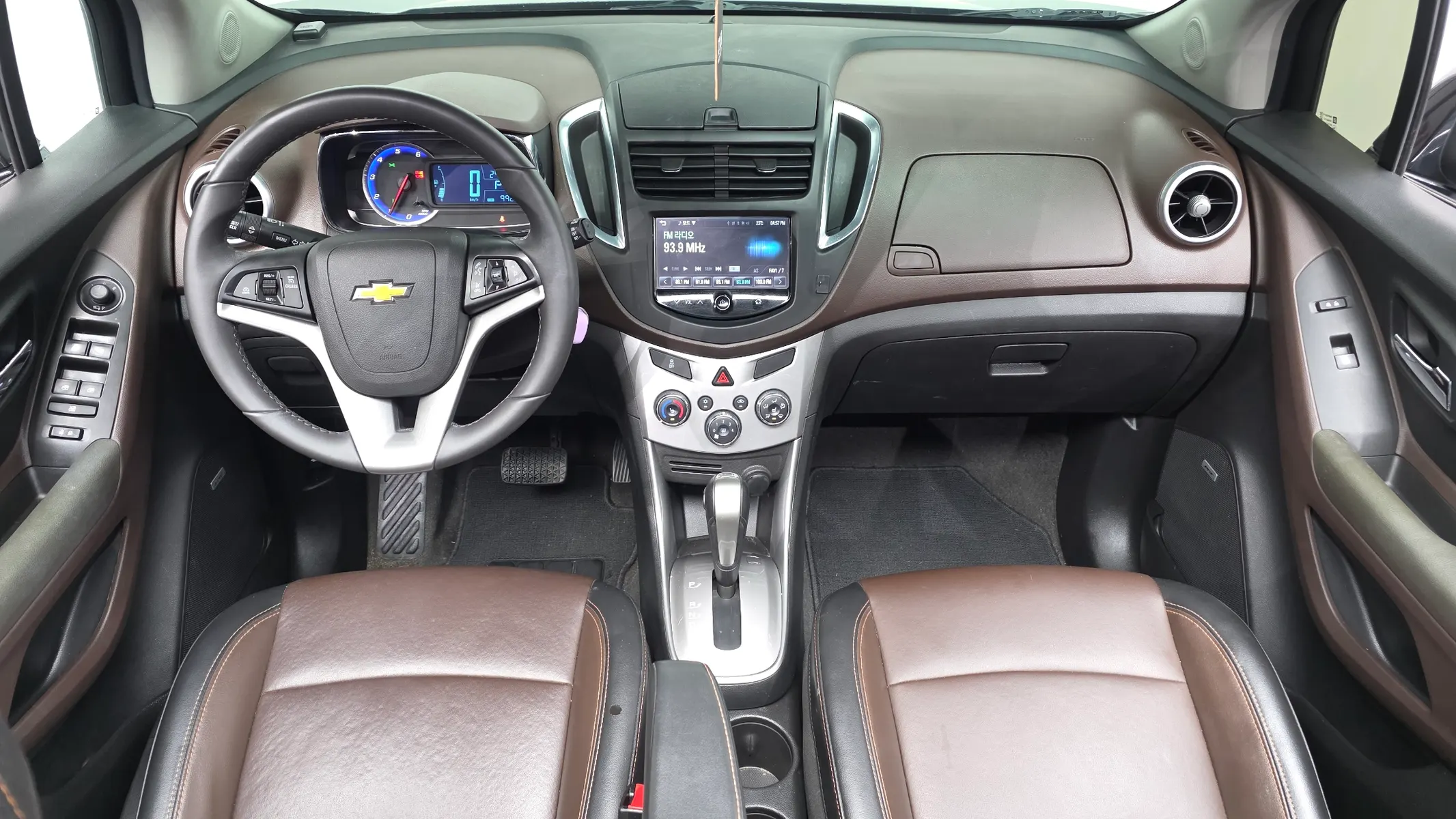 Chevrolet 트랙스 1.6 2015 4/5