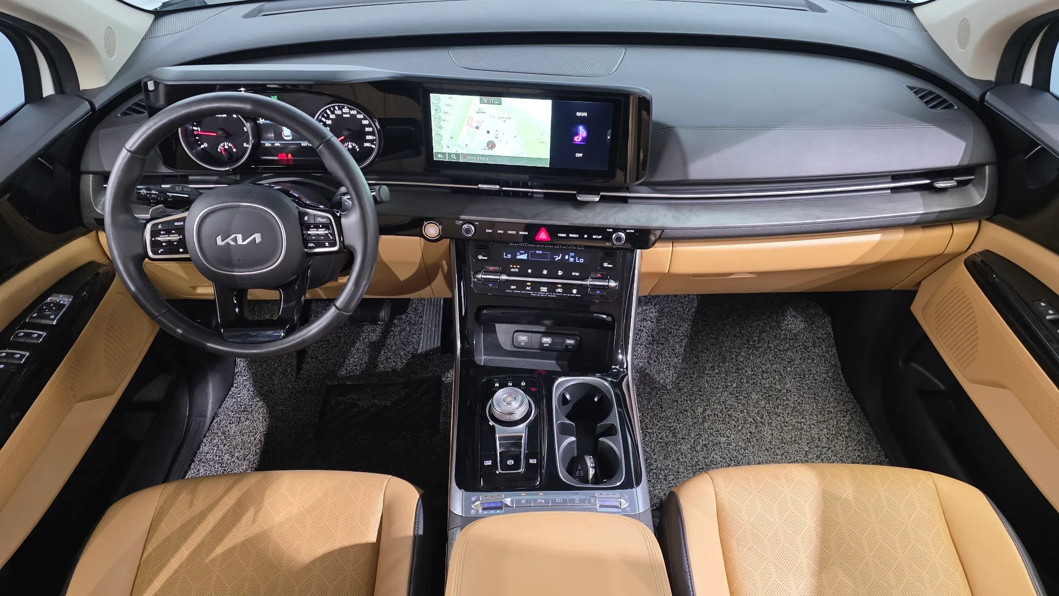 Kia Carnival 9 2022 4/5