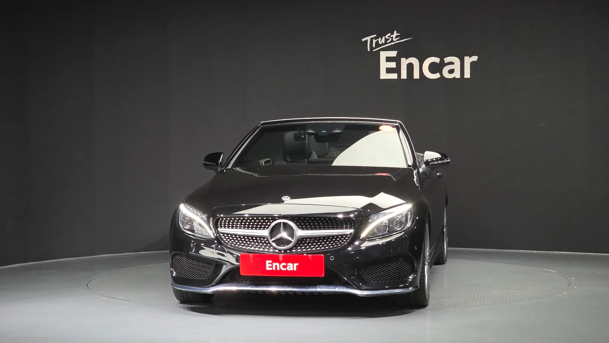 Mercedes-Benz C-Class W205 C200 2018 3/36