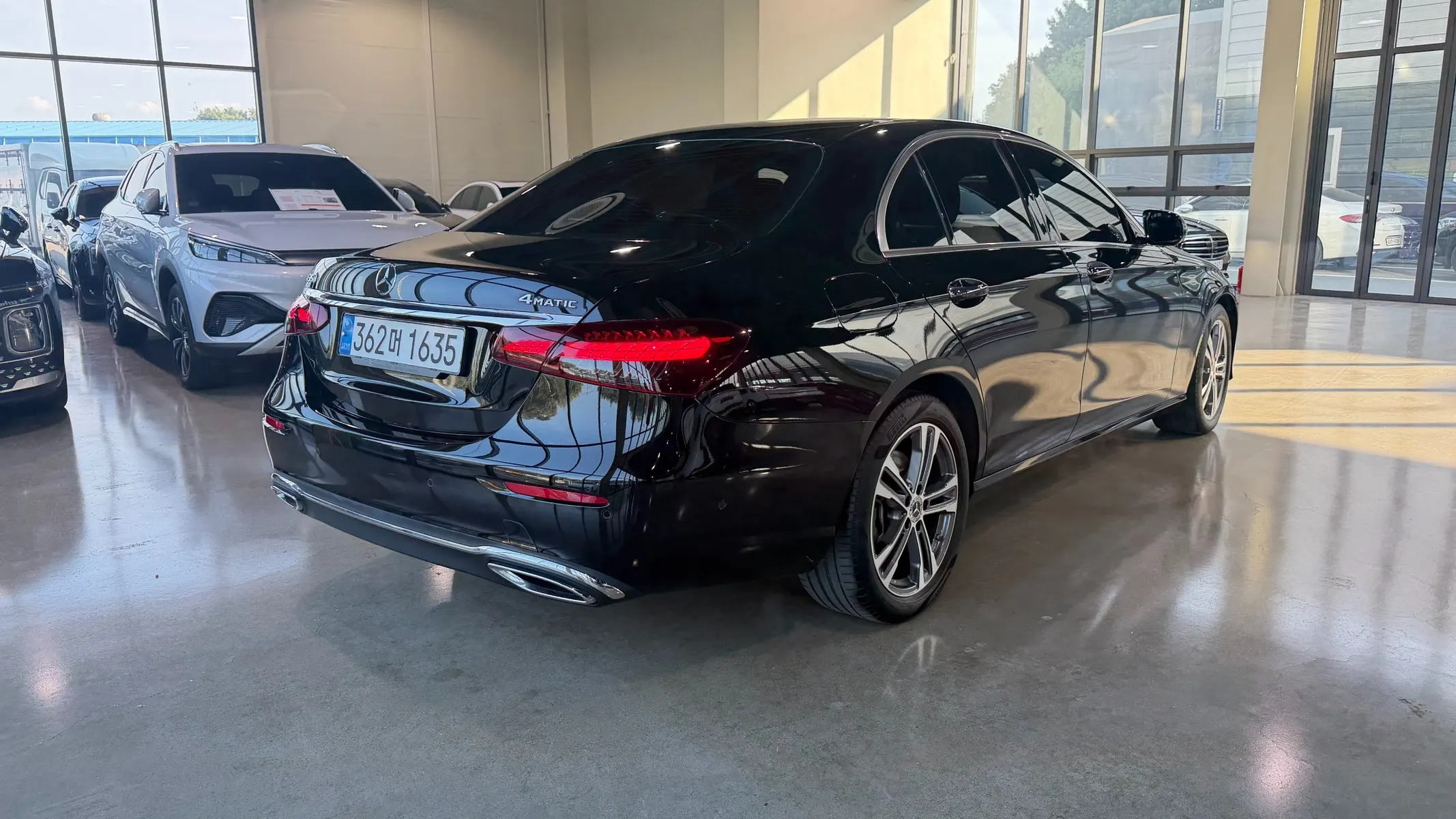 Mercedes-Benz E-Class W213 E350 4MATIC 2022 2/21