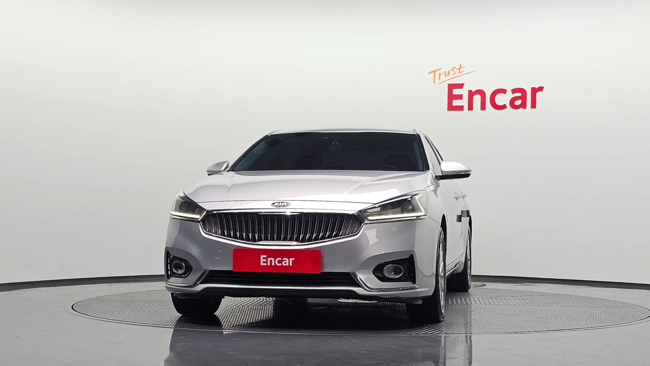 Kia K7 3.0 LPI 2016 2/5