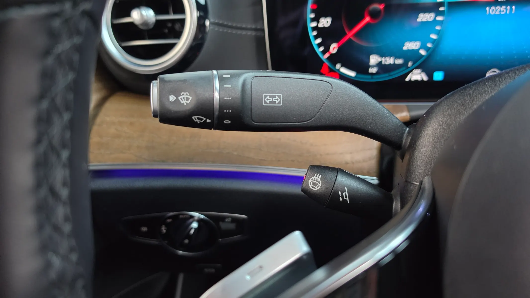 Mercedes-Benz E-Class W213 E250 2021 40/41