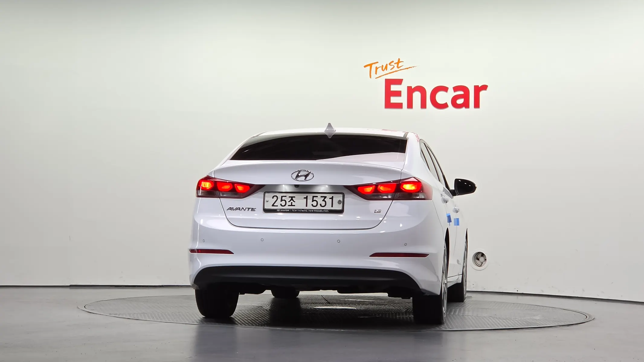 Hyundai AD 1.6 GDI 2017 3/5