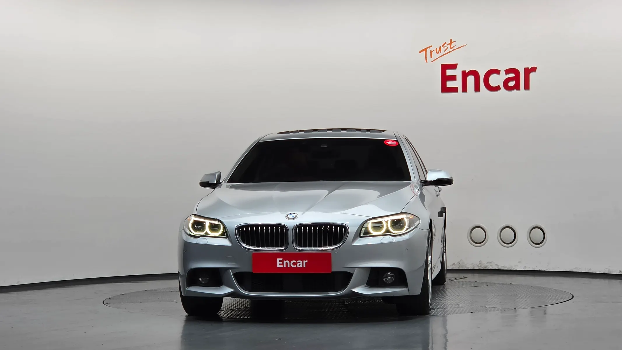 BMW 5 Series (F10) 520d xDrive M 2016 3/21
