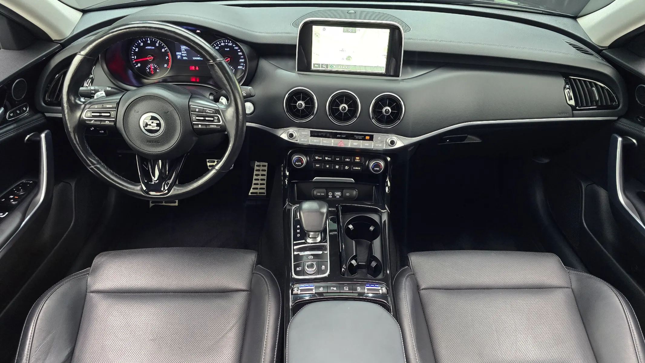 Kia Stinger 3.3 2WD 2017 4/5