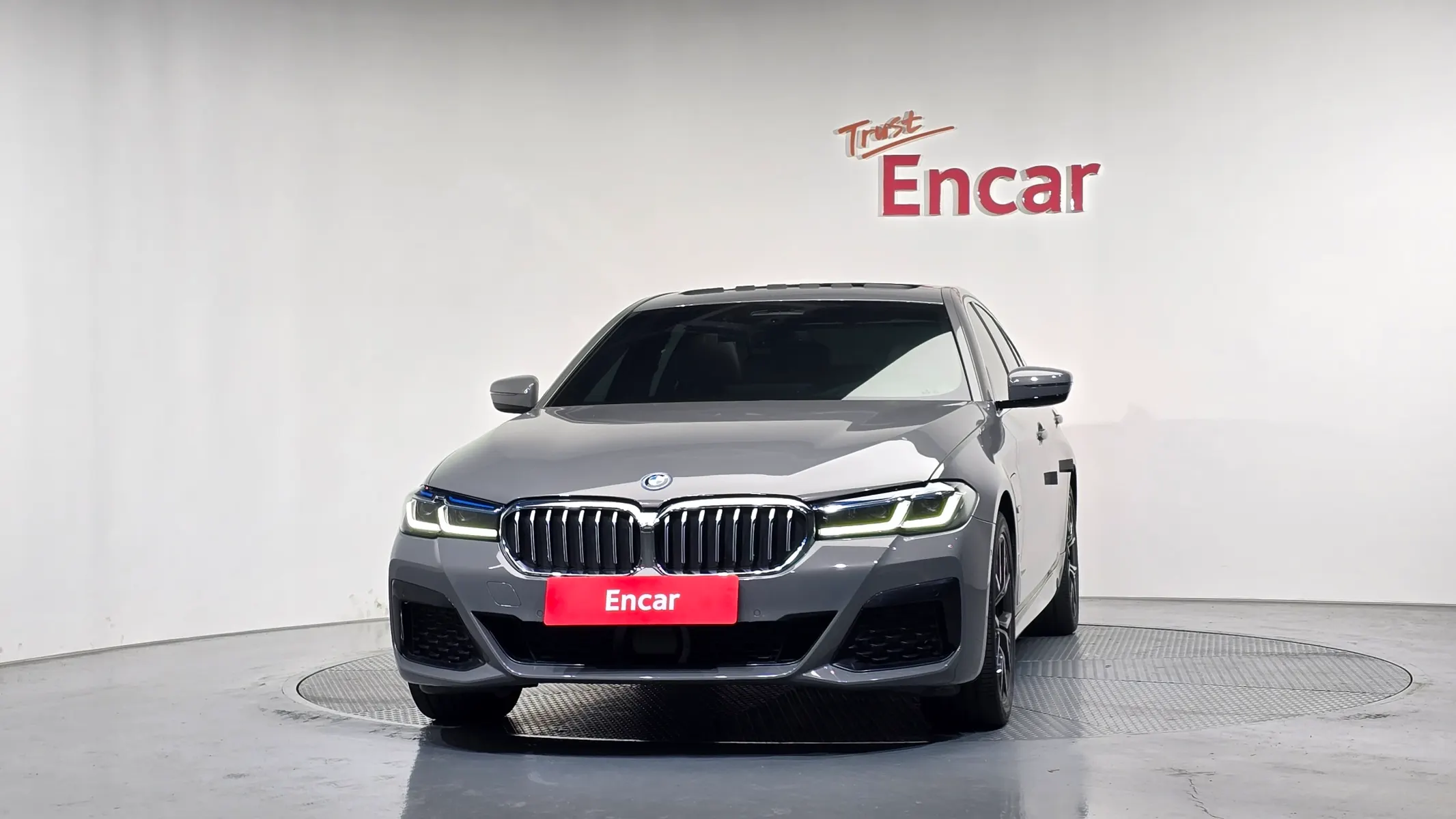 BMW 5 Series (G30) 530e M 2022 3/21