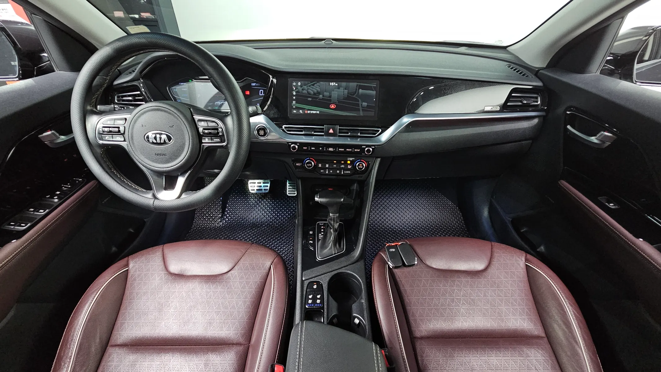 Kia 니로 1.6 HEV 2020 4/5