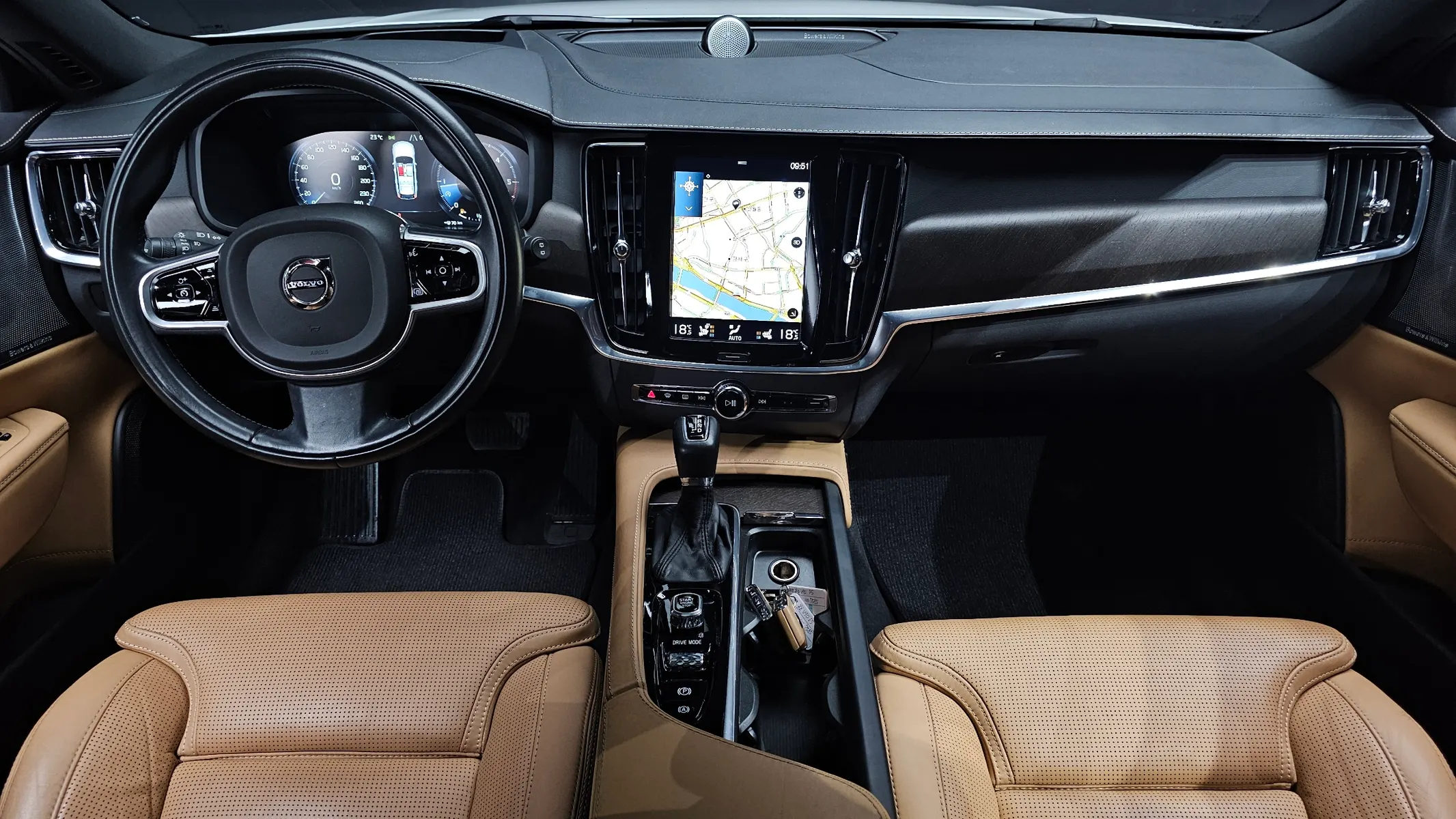 Volvo V90 D5 AWD 2017 4/5