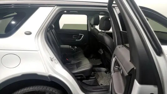 Land Rover 디스커버리 스포츠 2.0 TD4 SE (150) 2017 12