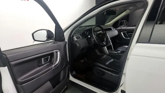 Land Rover 디스커버리 스포츠 2.0 TD4 SE (150) 2017 10