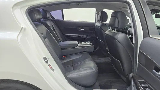 Kia K9 3.3 GDI 2013 12