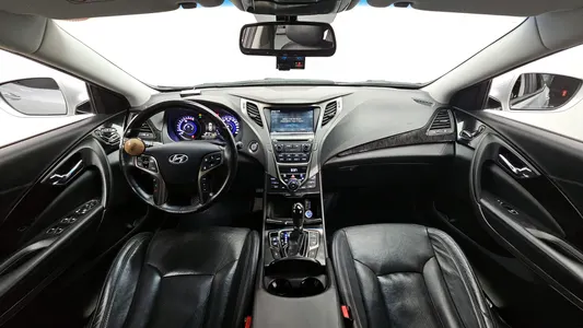 Hyundai HG 2014 7