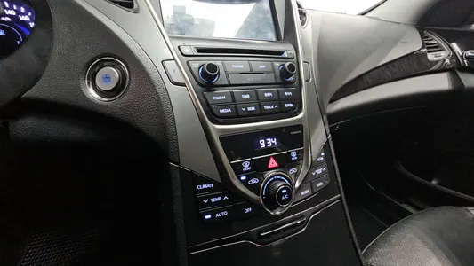 Hyundai HG 2014 15
