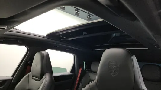 Porsche (PO536) 3.0 2019 18