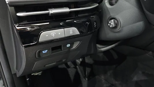Genesis G80 (RG3) 2.5 AWD 2024 12