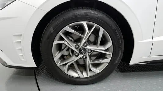 Hyundai (DN8) 2.0 2021 5