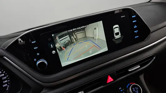 Hyundai (DN8) 2.0 2021 16