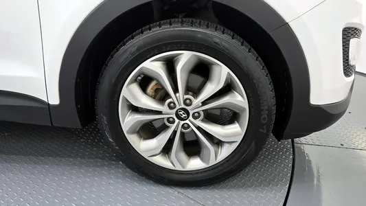 Hyundai DM (e-VGT) 2.0 2WD 2015 5