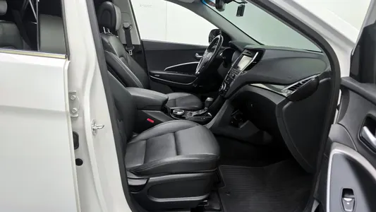 Hyundai DM (e-VGT) 2.0 2WD 2015 10