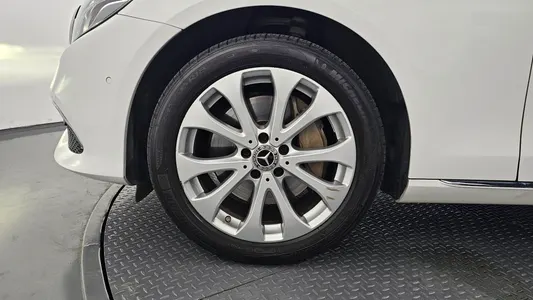 Mercedes-Benz E-Class W213 E300 2018 5