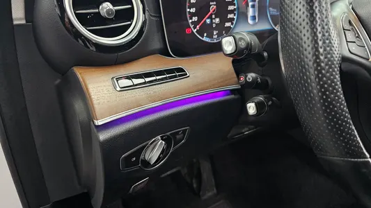 Mercedes-Benz E-Class W213 E300 2018 16