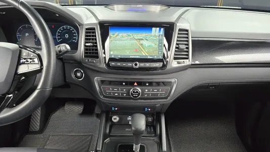 KG Mobility 렉스턴 스포츠 칸 2.2 4WD 2022 14
