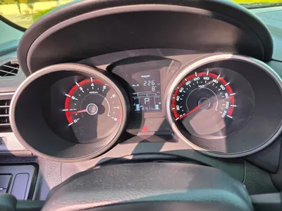 KG Mobility Tivoli LX 2WD 2017 13