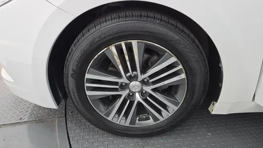 Hyundai Grandeur HG HG240 2014 5