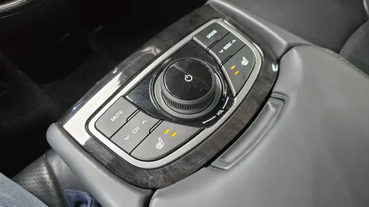 Hyundai Grandeur HG HG240 2014 19