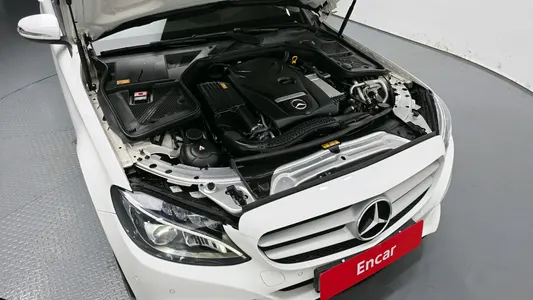 Mercedes-Benz C-Class W205 C200 2015 6