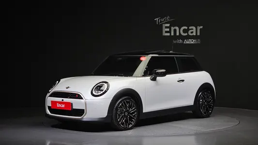 MINI S 4 2024