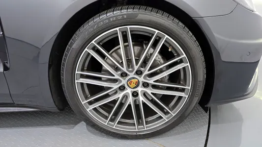Porsche (971) 2.9 AWD 2021 5