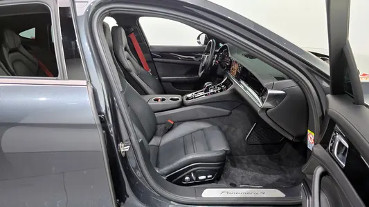 Porsche (971) 2.9 AWD 2021 11