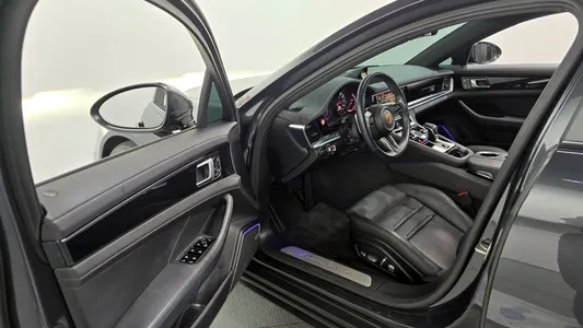 Porsche (971) 2.9 AWD 2021 10