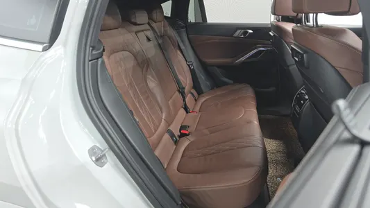 BMW X6 (G06) xDrive40i M 2021 12