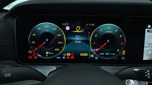 Mercedes-Benz E-Class W213 E350 4MATIC AMG Line 2021 8