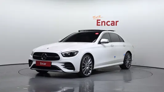 Mercedes-Benz E-Class W213 E350 4MATIC AMG Line 2021
