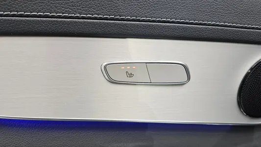 Mercedes-Benz GLC-Class X253 GLC300e 4MATIC 2021 19