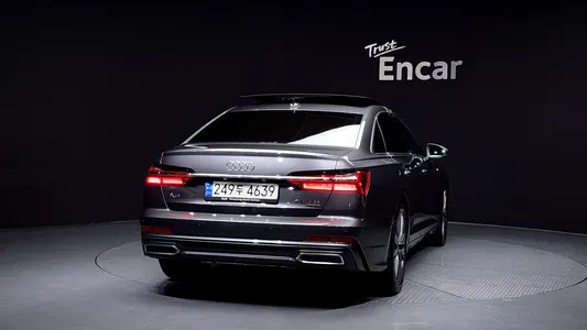Audi A6 (C8) 45 TFSI 2022 4