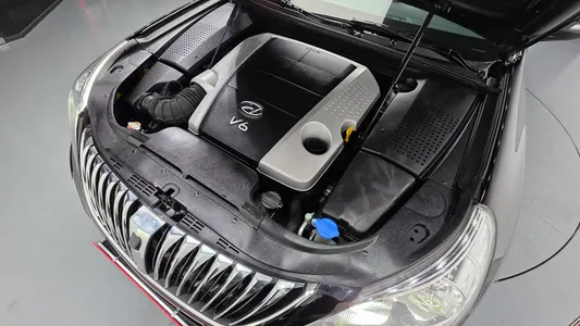 Hyundai () VS380 2010 6