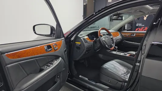Hyundai () VS380 2010 10