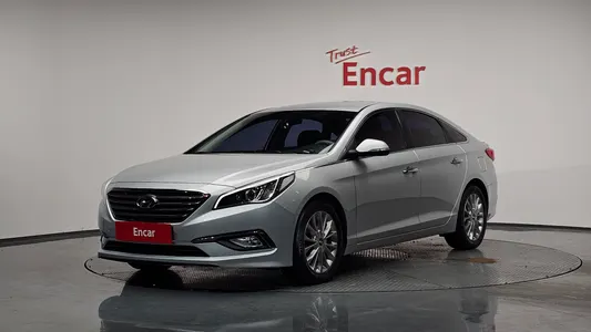 Hyundai LF 2.0 2014