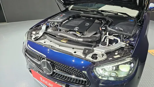 Mercedes-Benz E-Class W213 E350 4MATIC AMG Line 2020 6