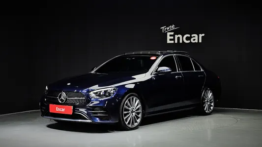 Mercedes-Benz E-Class W213 E350 4MATIC AMG Line 2020