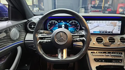 Mercedes-Benz E-Class W213 E350 4MATIC AMG Line 2020 13